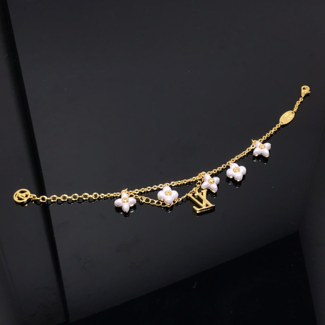 Mystic LOGO 6 MOTIV STERN UND SONNE GOLDENES ARMBAND