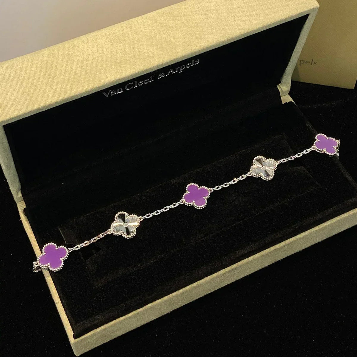 [Mysitc ]New  CLOVER 5 MOTIF VIOLET BRACELET COLLECTION