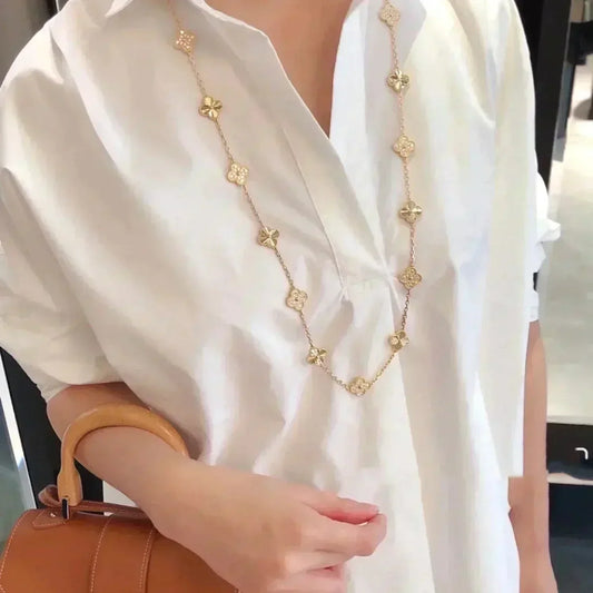 Mystic CLOVER 20モチーフ レーザーダイヤモンドネックレス