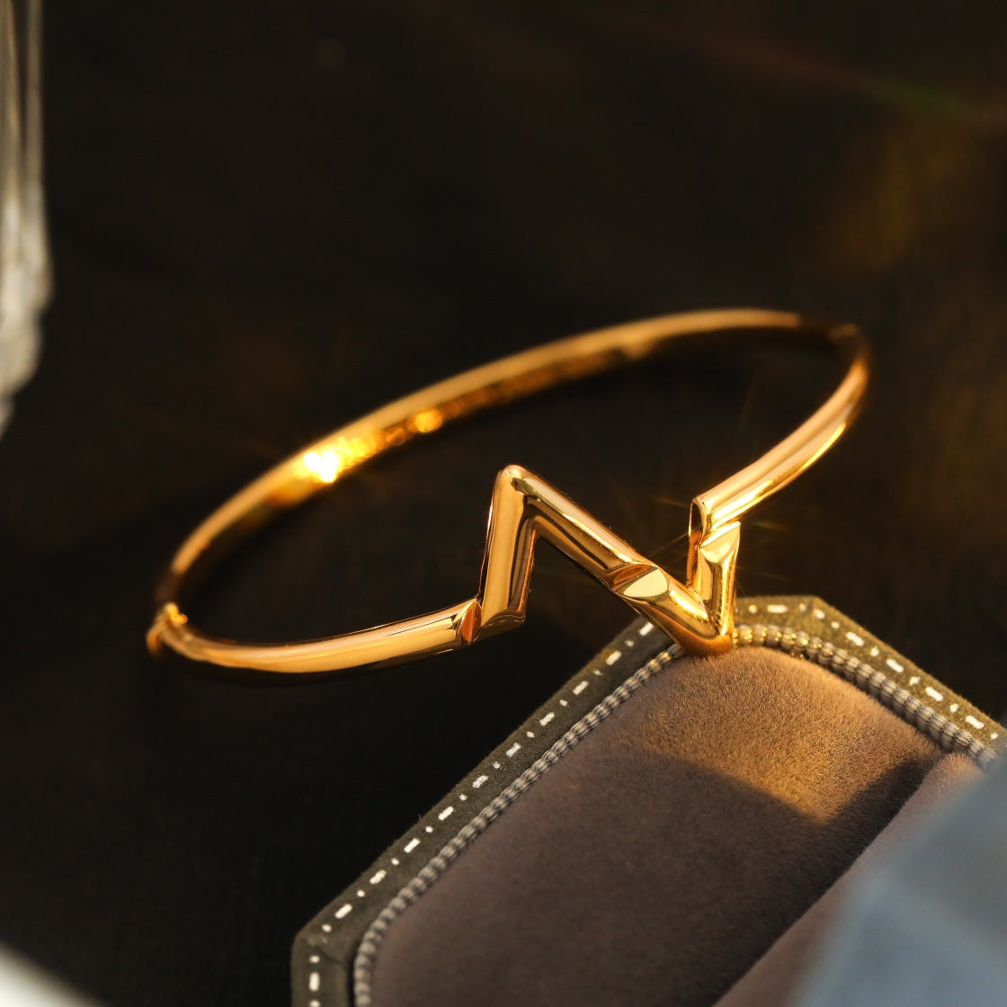 Mysitc VOLTE UPSITE DOWN BRACELET