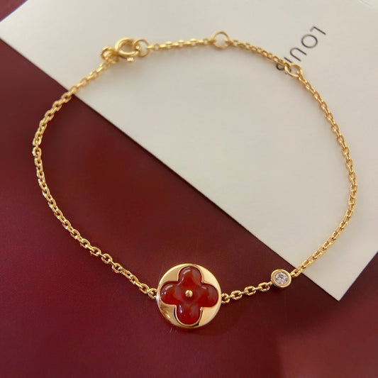 Mysitc SUN PEDANT CARNELIAN BRACELET