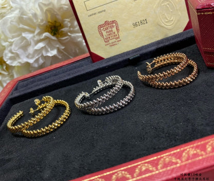 Mysitc CLASH LARGE HOOP EARRINGS