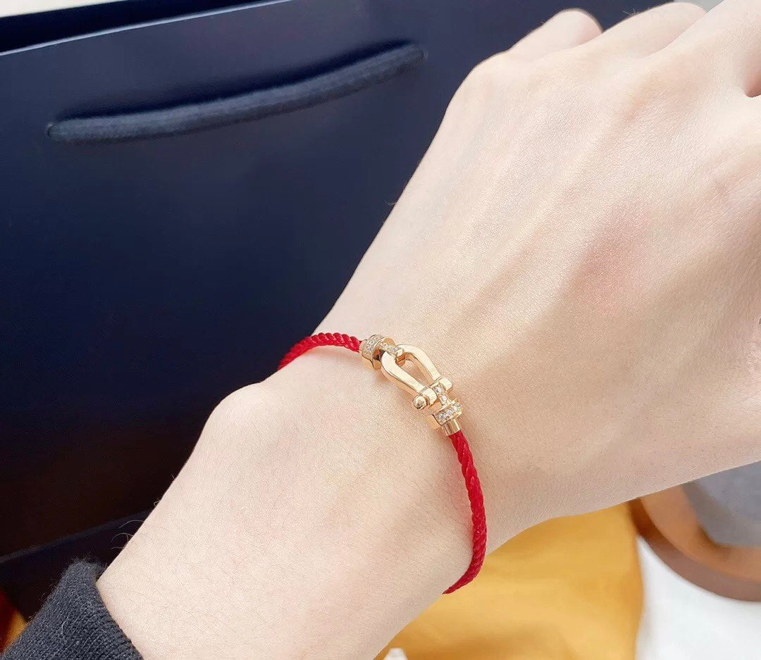 Mytische FORCE 10 HALBER DIAMANT ROSÉGOLD ROTES KORDELBAND GROSSES UND MITTLERES MODELL