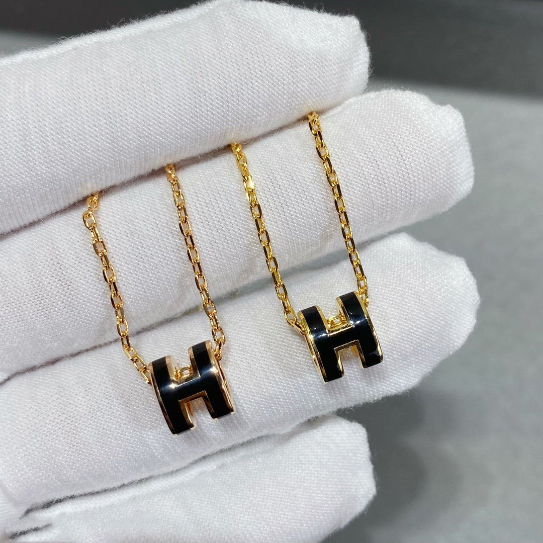 Mysitc MINI POP H NECKLACE