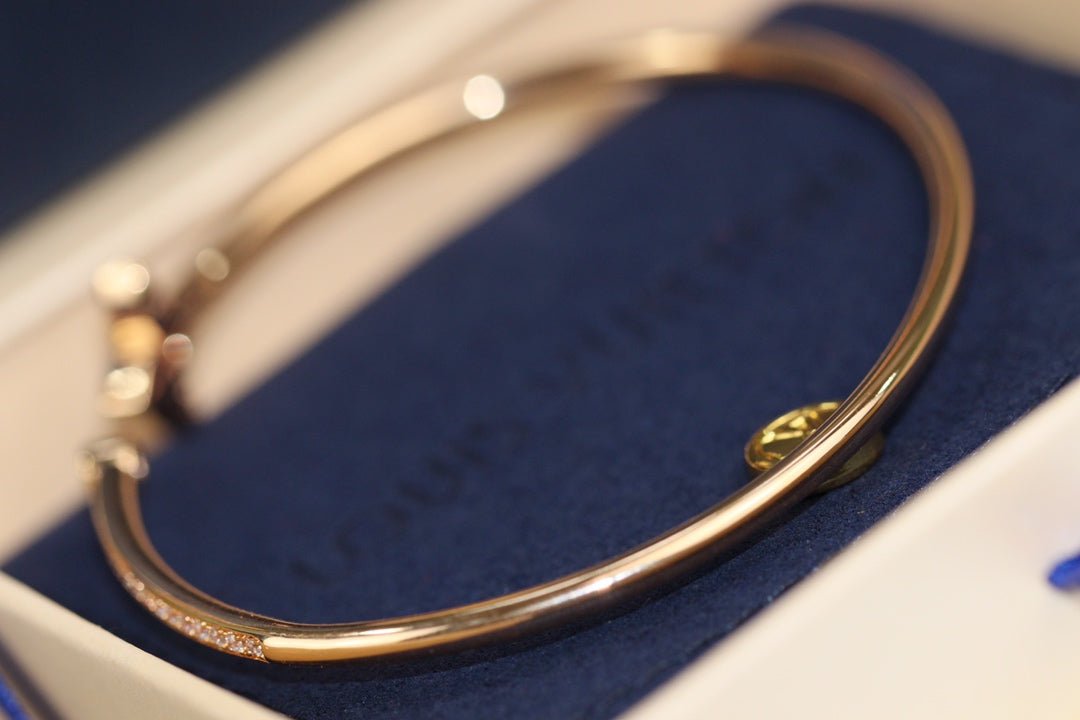 MYSTIC IDYLLE ROSÉGOLD ARMREIF MIT DIAMANTEN-PAVÉE