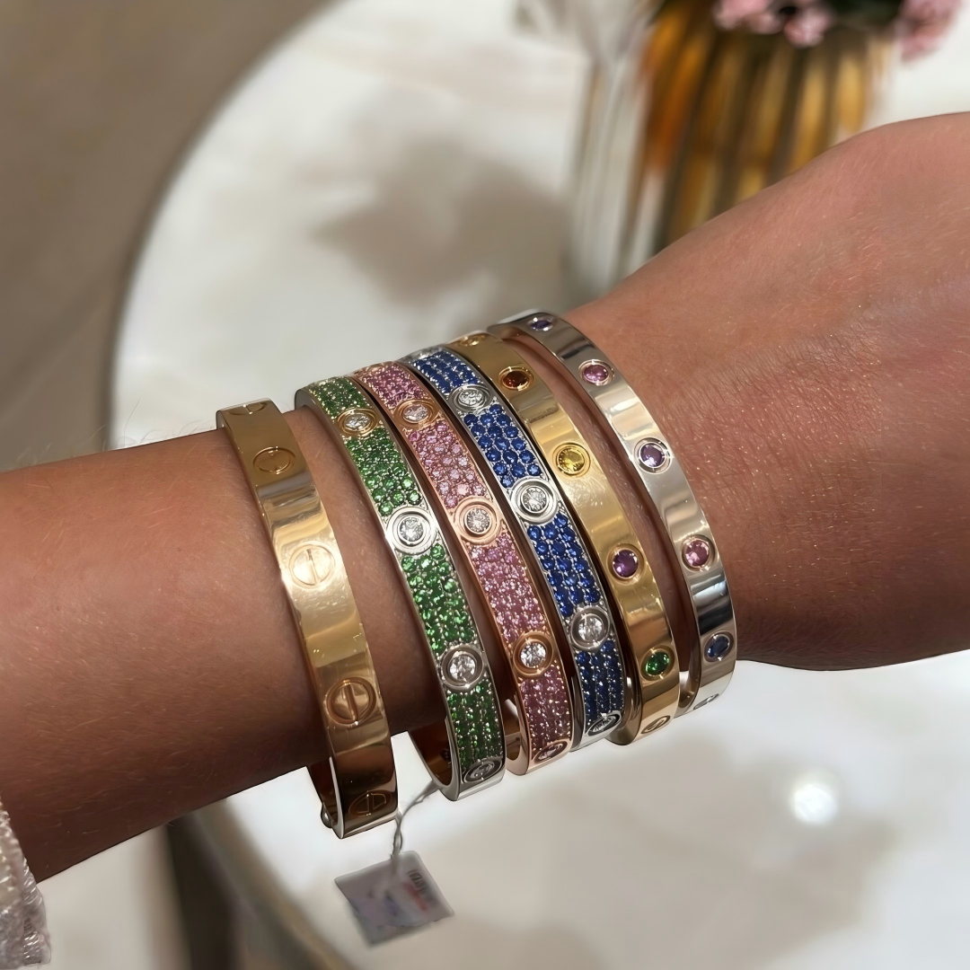 [Mysitc ] 2026 PAVE GEMSTONE LOVE BRACELET 6.1MM 10 DIAMONDS
