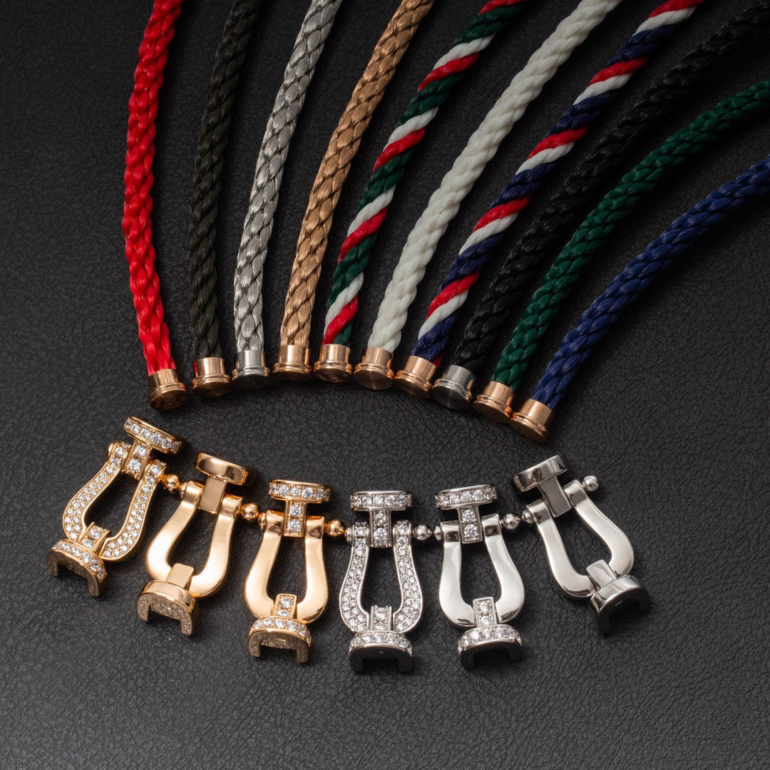 Mysitc FORCE GROSSES HUFEISEN ARMBAND VOLL MIT DIAMANTEN SILBER