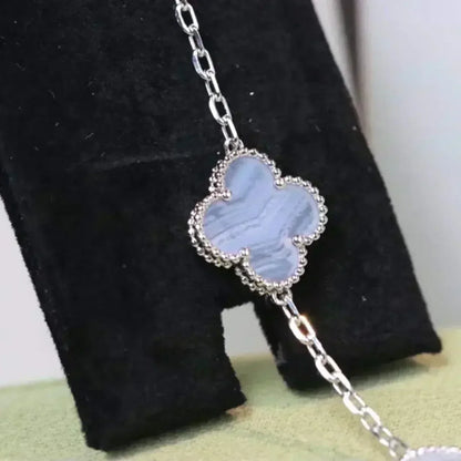[Mysitc ]New  CLOVER 5 MOTIF PURPLE CHALCEDONY BRACELET COLLECTION