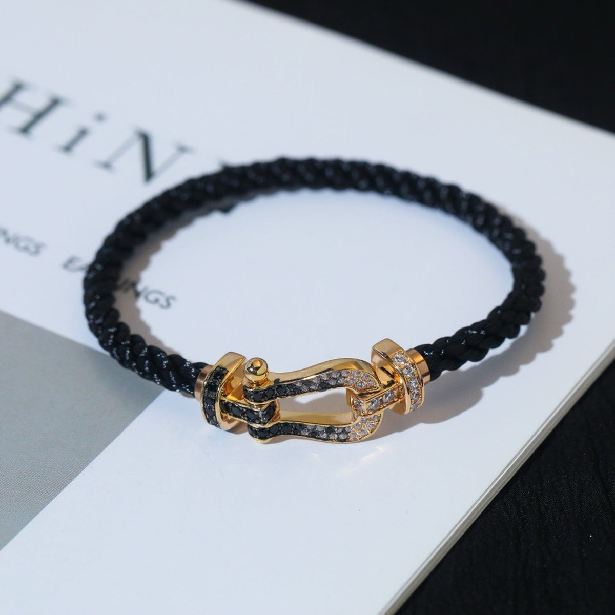 Mystic FORCE GROSSES HUFEISEN SCHWARZ WEISS DIAMANT ARMBAND ROSÉGOLD