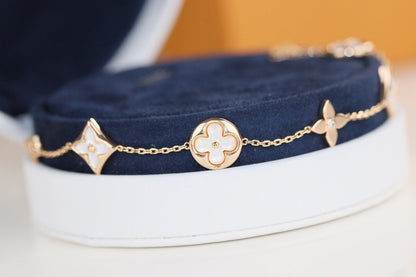 Mystisches KLEEBÜTTEN-ARMBAND