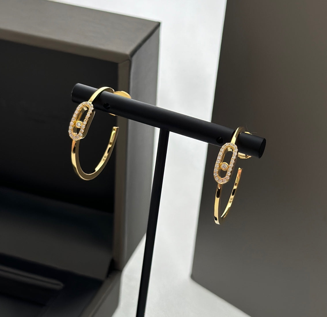 [Mystic ]CREOLES MOVE UNO PM DIAMOND EARRINGS